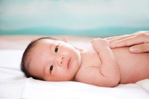 Chăm sóc da cho trẻ sơ sinh