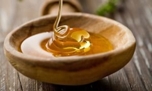 Mật ong giúp giảm đau